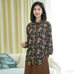 เสื้อเชิ้ตผู้หญิงแขนยาวลายดอกไม้ทรงหลวมสบายๆ สำหรับฤดูใบไม้ร่วงปี 2024 เสื้อเชิ้ตคอปกพับทรงหลวมสบายๆ สวมใส่ลำลอง