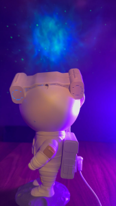 Astronaut atmosphere light New Year Party gift for male and female Astronaut star projection light decoration birthday gift Boy bedroom atmosphere night light KT effect light