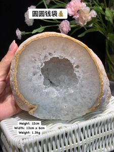 Natural Raw Yellow Skin with Clear Quartz🔮 内体白晶带黄原皮⭐️  1.3kg
