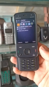 Nokia N86