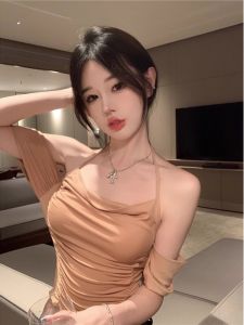 Murmili เสื้อยืดแขนสั้นผู้หญิงหวานและเผ็ดสไตล์ฤดูร้อนเสื้อผ้าทํางาน One-Word Collar สวยและเข้ารูปพอดี