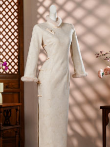 Elegant Off-White New Chinese Style Flag Robe Insulation Warm Improved Fit
