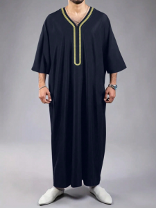 ผู้ชายแขนสั้น Kandoura Gandoura พร้อมกระเป๋าด้านข้าง 2025 ปักมุสลิม Casual Robe คลาสสิก Jubba Kaftan ชุด