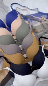 Áo ngực su đúc không gọng phối dây lưới siêu êm co giãn đàn hồi s26 (tăng 1 size ạ)