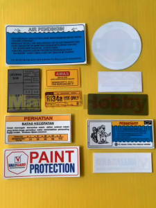 Stiker Mitsubishi L300 Warning Set: Aksesoris Kendaraan Berkualitas Tinggi