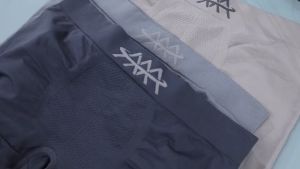 Celana Dalam Pria Boxer: Tips Memilih & Menggunakan CD Kolor Polos