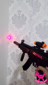 MP5K mainan pistol anak 62 cm pistol baterai Lampu Flashing gun