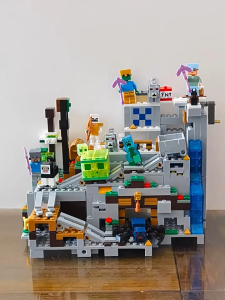 เล่นตัวต่อมายคราฟ Minecraft บ้านมายคราฟ บล็อกตัวต่อ ตัวต่อหมู่ ของเล่นสำหรับเด็ก