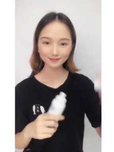 【900ML!!!】6PCS 4PCS Red Pomegranate Whitening Sunscreen Spray Sunblock SPF45+ PA+++ 150ML/Bottle UV Protection Summer Sunscreen Moisturizing Brilliant Lotion Sunblock