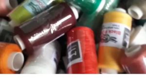 Benang Jahit Warna Komplit Kuat Lusinan 40/2 Isi 12pcs