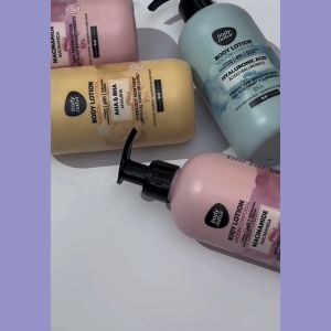 Sữa dưỡng thể Body Natur Body Lotion Hyaluronic Acid Firmer And Brighter Skin 275ml