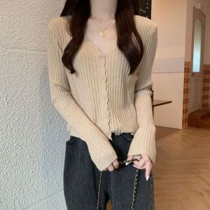 Thin V-Neck Long Sleeve Knit Cardigan For Women Spring and Autumn