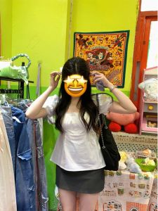 เสื้อเชิ้ตผู้หญิงสีขาวสไตล์หวานๆ ฤดูร้อน 2024 เสื้อเชิ้ตคอปกบานฤดูใบไม้ผลิ ทรงสลิมฟิต แขนสั้น สไตล์เกาหลี เสื้อเชิ้ตผู้หญิง