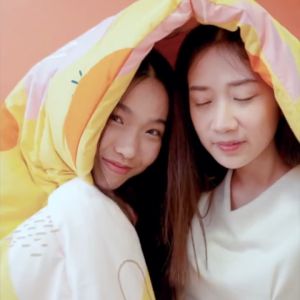 ผ้าปูที่นอน พร้อมหมอนหนุน - ข้าง 5ฟุต/ 3.5ฟุต ผ้าหนาพิเศษ (Luxury) รุ่น MOJIKO