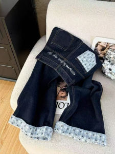 กางเกงยีนส์ทรงหลวมเอวสูงสไตล์ลำลองสำหรับผู้หญิง กางเกงขายาวทรงตรง ลายสก็อต ปักโบว์ผีเสื้อ กางเกงยีนส์ผู้หญิงฤดูใบไม้ร่วงใหม่