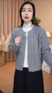 Round Neck Loose Thickened Sweater Coat