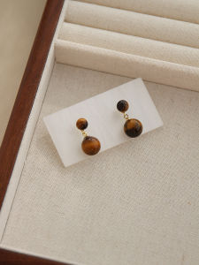 ต่างหูหินตาเสือสำหรับผู้หญิง เครื่องประดับแฟชั่นฤดูใบไม้ร่วง/ฤดูหนาว ต่างหูลูกปัดกลมสไตล์วินเทจ ต่างหูอันดับหนึ่ง