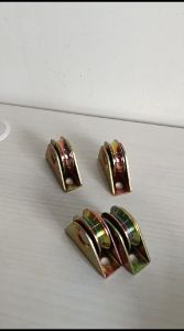 Roda Pagar Besi type [U & V] ukuran 50MM 60MM dan 70MM roda pintu gerbang besi KOKOH harga satuan