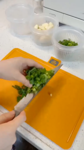 Combo 2 hộp bảo quản hộp đựng hành tỏi có rổ tách nước tiện lợi giữ trọn vị tươi ngon