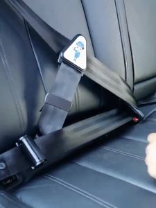 เข็มขัดนิรภัยสำหรับเด็ก การตรึงรูปสามเหลี่ยมป้องกันการรัดคอได้ ทำให้ทารกรู้สึกสบายตัวมากขึ้น