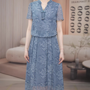 ชุดเดรสยาวทรงเอเอวสูงแขนสั้นพิมพ์ลายสไตล์เกาหลีสำหรับผู้หญิงในฤดูร้อน ชุดเดรสแฟชั่นสุดเทรนด์จากแบรนด์ Guangzhou Thirteenth Factory