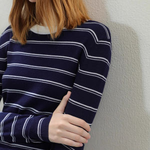European Style Fashionable Fall Knit Stripe Round Neck Top