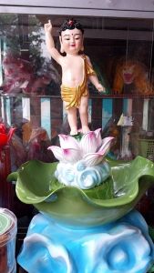 [ HCM] TƯỢNG ĐẢN SANH & CHẬU TẮM PHẬT ( tặng kèm cục phun khói )