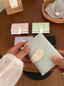 Ví nữ gập nhiều ngăn hoạ tiết mèo con tông màu pastel LILA VEN45