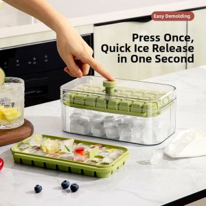 One-Click Press Easy-Release Ice Tray
