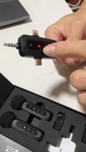 【✅SG READY STOCK】RICHMENTMALL 3-in-1 Wireless Lavalier Microphone - Compatible For iPhone Android (3.5mm) Huawei Xiaomi Samsung - Ideal for Audio/Video Recording Live Broadcast Gaming Radio - Noise Reduction Mini & Portable Lapel Mic