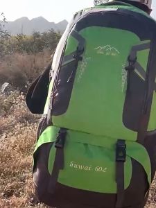 กระเป๋าเป้สะพายหลัง 60L ลดรูปลักษณ์ กระเป๋าปีนเขา กันซอกและการซื้อที่ไม่มีเครื่องมือเช่น กระเป๋าเดินทาง กีฬา สุขภาพสูง