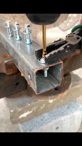 ขายชุด 10ชุด ตัวเลือกขนาด พุกร่ม ชุบซิงค์ งานฝ้า ยิปซั่ม บอร์ด แผ่นเหล็ก แผ่นอลูมิเนีย