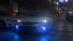 SNCN ไฟวิ่งกลางวัน LED 12V สำหรับ2021 Civic 2022 2023สัญญาณไฟเลี้ยวสีเหลืองแบบไดนามิก DRL อัตโนมัติไฟตัดหมอกรถวิ่งสีฟ้าพร้อมรูยึดเรดาร์2ชิ้น