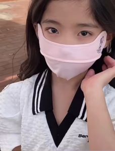 Khẩu Trang Chống Nắng Trẻ Em Cao Cấp UPF50+  – Vải Mềm Mại Thoáng Khí Họa Tiết Dễ Thương Dễ Thở