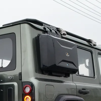YIRUICHEPIN | Load-bearing Roof Cargo Box with Expandable Platform and Folding Side Stair