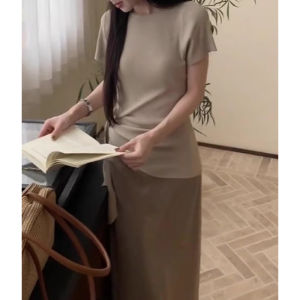 YUEZHONGWEI | Áo thun tay ngắn dệt kim lụa băng kiểu Pháp cho nữ eo thon gọn cỡ nhỏ dáng ôm vừa vặn mùa hè cổ tròn thường ngày