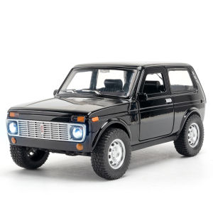1:18 Scale Lada Niva Alloy Car Model Diecast Car Sound Light Car Lovers Collection Kids Birthday Gift Metal Boys Toys