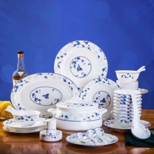Jingdezhen Bone China Dinnerware Set 28/56 Pieces Blue And White Porcelain Bowls Plates Set Delicate Butterfly Love Flower Gift