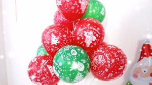 40PCS Christmas Balloons Red Green Printed Latex Balloon Set Merry Christmas Party Decorations for Home School Office Holiday Event Photo Booth Backdrop Birthday Xmas New Year Celebration Party Supplies Decor Set