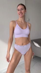 ผู้หญิง Crop Top ผู้หญิง Tube Top ชุดชั้นในไม่มีรอยต่อ ชุดชั้นในหลังต่ำ ชุดชั้นในกีฬา ฟิตเนสด้านบน Streetwear ถัง Bra แผ่นถอดได้