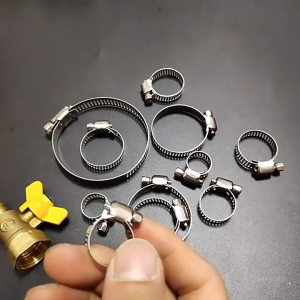 100PCS 304 Stainless Steel Adjustable Pipe Clamp Throat Hoop for Water Pipe Fixing
