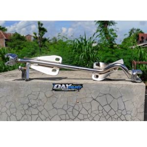 BESI POSTEP DEPAN MP MONO PNP MESIN GL MP TIGER CROM DAN HITAM BESI BASTEP MEGAPRO NEW MONO PNP GL MAX PRO SERIES TIGER MEGAPRO BESI FOOTSTEP DEPAN GL MP TIGER BESI PIJAKAN KAKI DEPAN MODEL MEGAPRO MONO PNP MESIN NEOTECH BESI FOTSTEP BESI FOOT STEP MONO