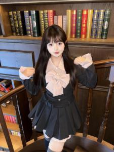 Sweet And Spicy Princess Style Pleated Skirt Dress with Butterfly Knot Waist Cinching Womens Autumn Design Sense Patchwork Slimming