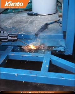ตู้เชื่อมไฟฟ้าระบบอินเวอร์เตอร์ (1 ปุ่มปรับ) 30-400 AMP ลวดเชื่อม 2.6 - 4.0 มิล สายไฟยาว 1 เมตร KANTO รุ่น KT-IGBT-410