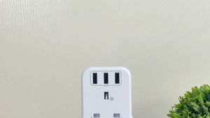 LENCENT Plug Extension 6 in 1 Charger with 3 AC Outlet and 3 USB Ports 3 Way Multi Charger Plug Adaptor Wall Socket for Home Office 13A 3250W