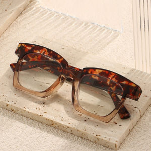 + 100ถึง + 400พิมพ์ลายเสือดาวแว่นตาอ่านหนังสือกรอบสี่เหลี่ยมขนาดใหญ่แฟชั่นแว่นสายตายาวอ่านสำหรับผู้อาวุโสแว่นตาสายตายาวเกรด