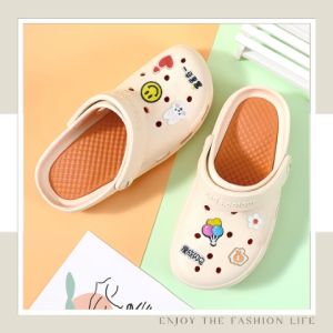 QZshop  งานปังพร้อมจัดส่ง รองเท้าแตะรัดส้นหัวโต งานเสริมส้น ทรงสวย งานดี พร้อมส่งสีสวยๆงานทูโทนให้เลือกหลากหลายสี ตัวรองเท้าใส่ดี แมทช์ง่าย สวมใส่ได้ทุกโอกาส จะใส่ไปเรียนก็ดี ใส่ไปเที่ยวก็ได้ พิกัดงานสวยๆในตะกร้าเลย