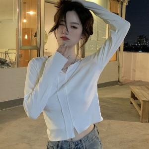 เสื้อยืดคอกว้างแขนยาวทรงสลิมฟิตสำหรับผู้หญิง ฤดูใบไม้ผลิและฤดูใบไม้ร่วง เสื้อผ้าทำงานสไตล์เกาหลี ทรงปกติ ผ้าฝ้ายผสม