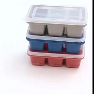 Khay làm đá 6 ô silicon có nắp đậy