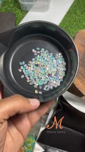 พลอยโอปอลแท้ทรงหยดน้ำ Opal Loosegem เกรดท็อปๆ พลอยดิบ 1เม็ด พลอยแท้ธรรมชาติ ไม่มีการปรับปรุงคุณภาพ  หิน หินแท้ โอปอล